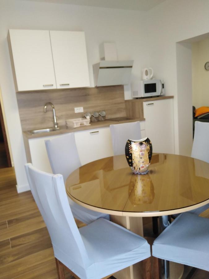 Apartments F&T Mošćenička Draga Kültér fotó